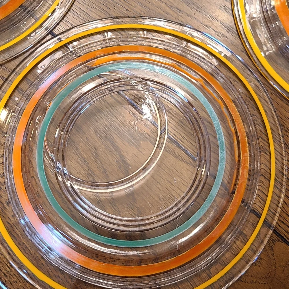 Anchor Hocking  snack plates with Federal Glass punch cups set of 4🐣